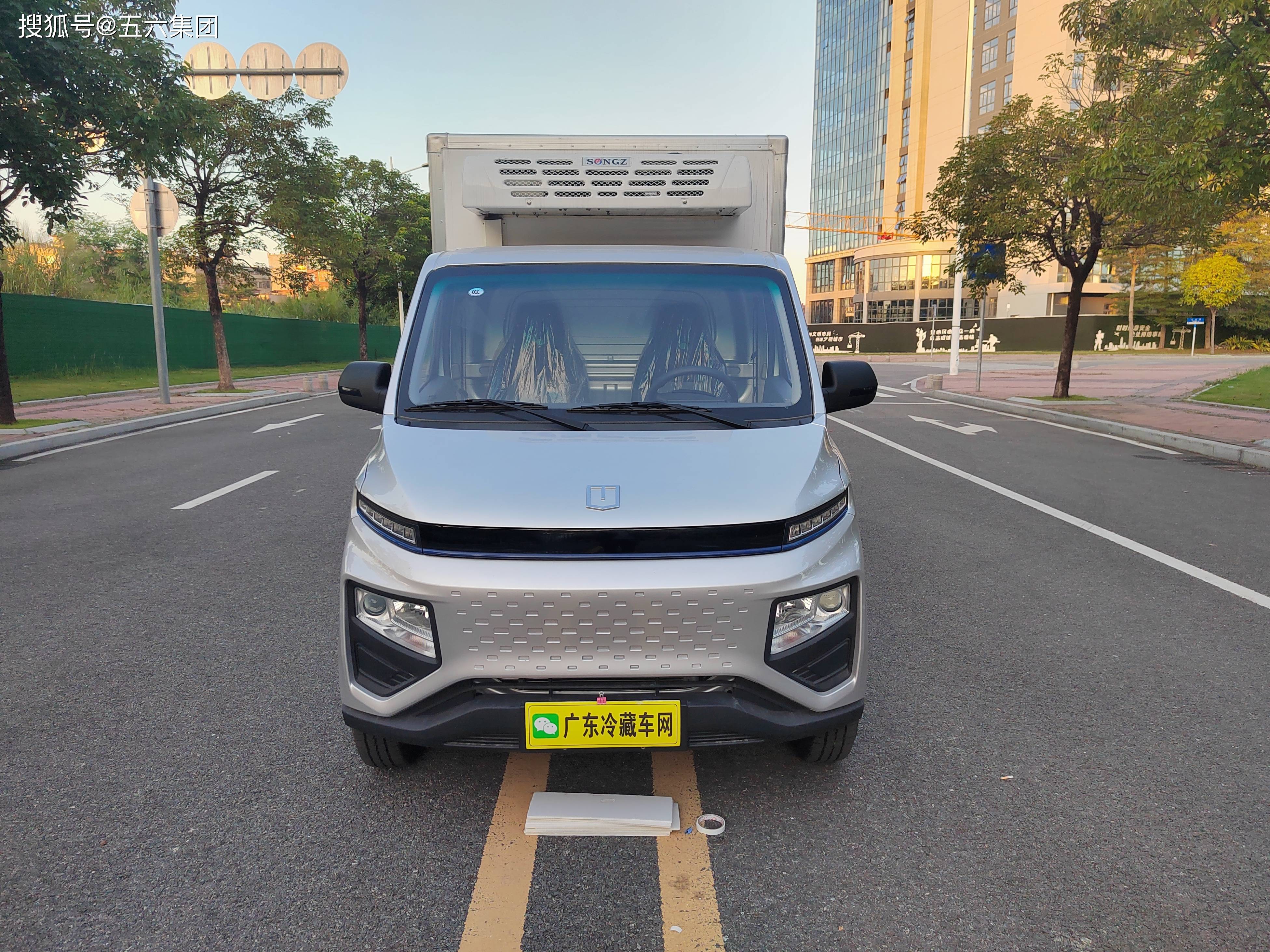 冷链物流车选型:电动vs燃油,哪个更合适? 冷链物流车选型:电动vs燃油,哪个更合适?